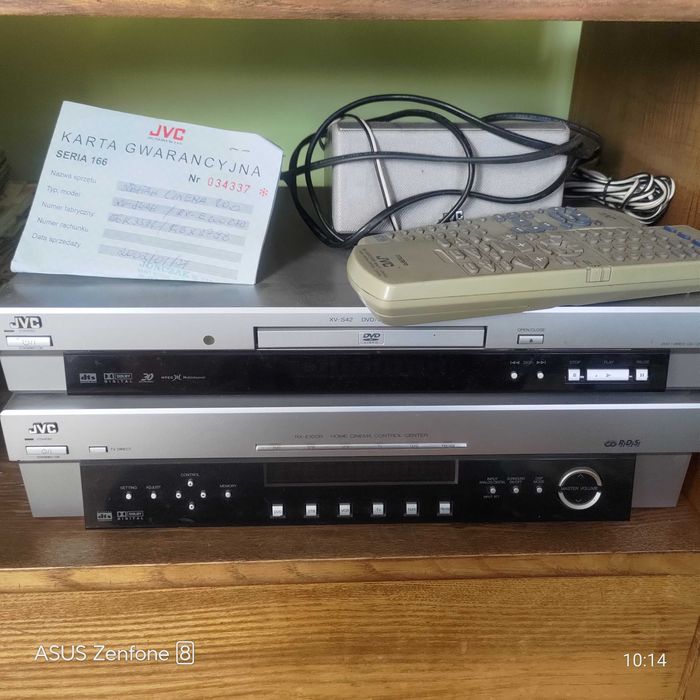 Kino domowe JVC, DVD, sub + 5 głośników ze stojakami