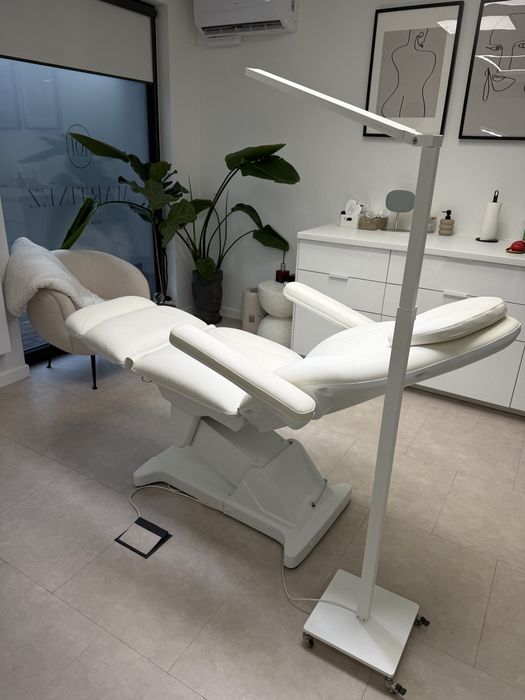 Fotel kosmetyczny elektryczny biały Sillion SUPER stan!!!