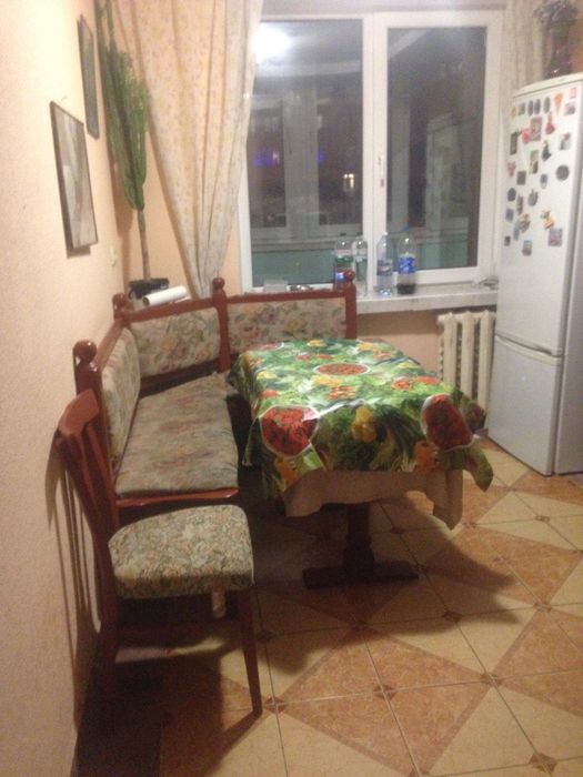 Кімната для одного чи двох чоловік. В.Липківського 23, Метро Вокзальна