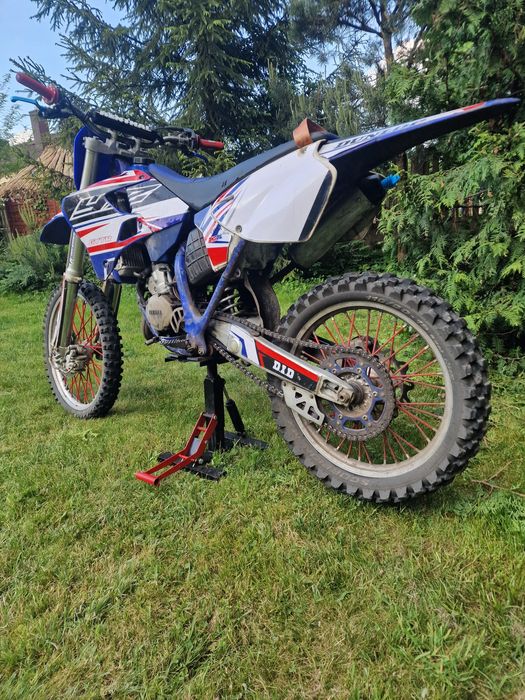 Yz 125 na nicasilu