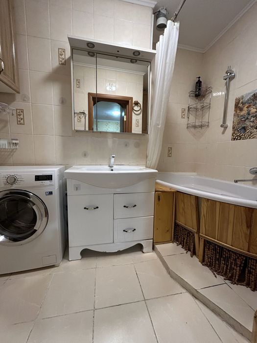 Без комісії! Оренда 2к квартири 65 м2 + лоджія! Укомлпектована!