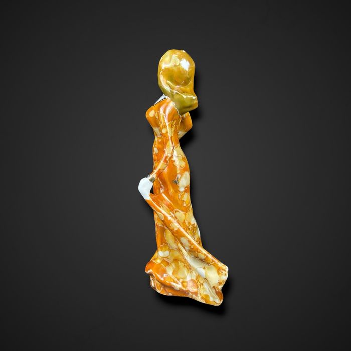 Figurka porcelanowa dama Stipo Dorohoi b51/09292