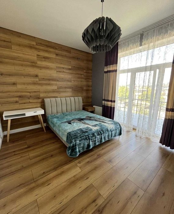 Продажа ДОМА в Совиньоне,  гараж, бассейн, 7.5 сот