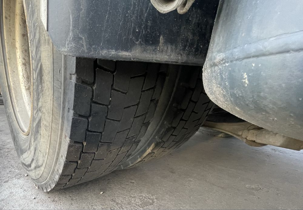 Авто DAF CF 85.430