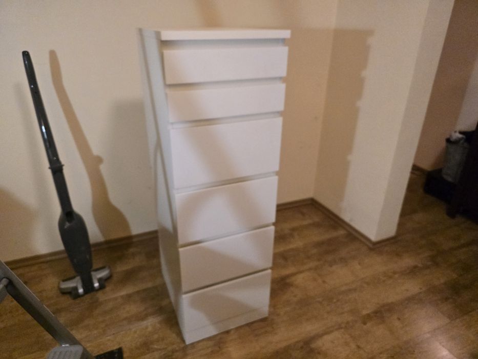 Szafka komoda toaletka stan bardzo dobry Ikea polecam