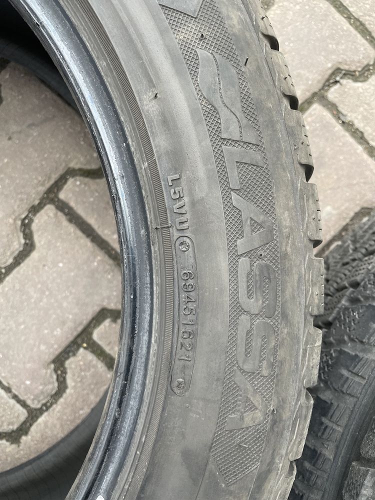 Lassa competus 255/50 R19 107H зимняя резина как новая