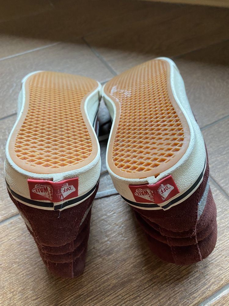 Продам кеды VANS