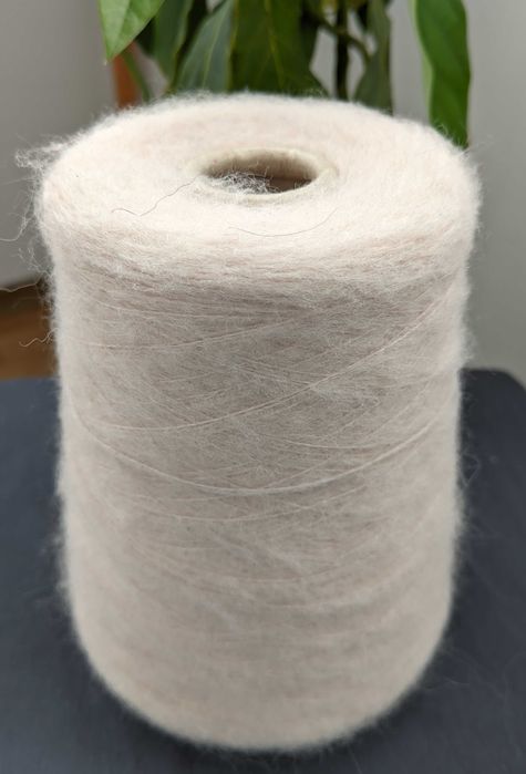 Італійська пряжа з кідмохером, розпродаж власних залишків