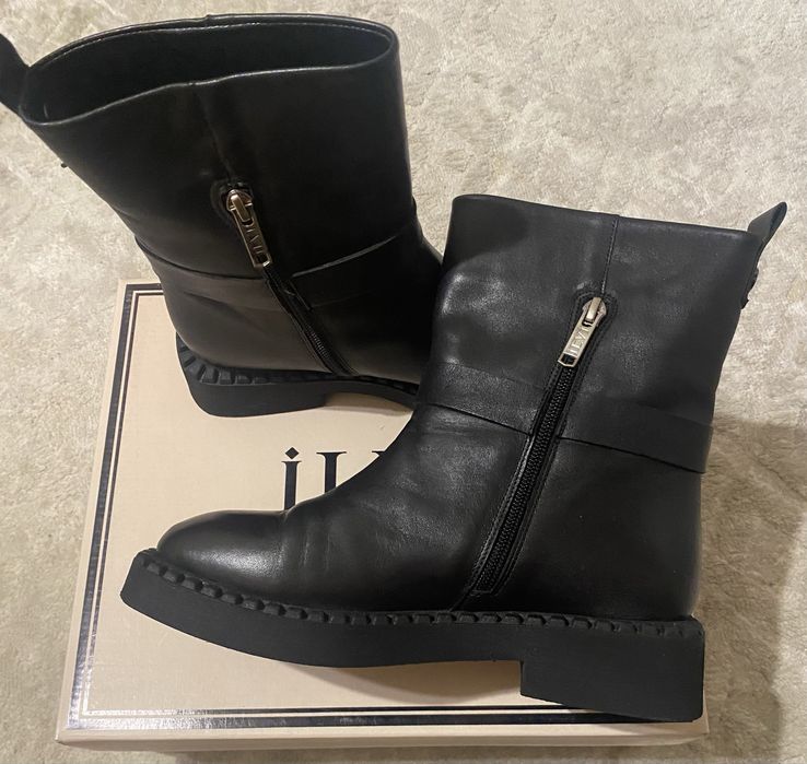 Шкіряні черевики Ilvi