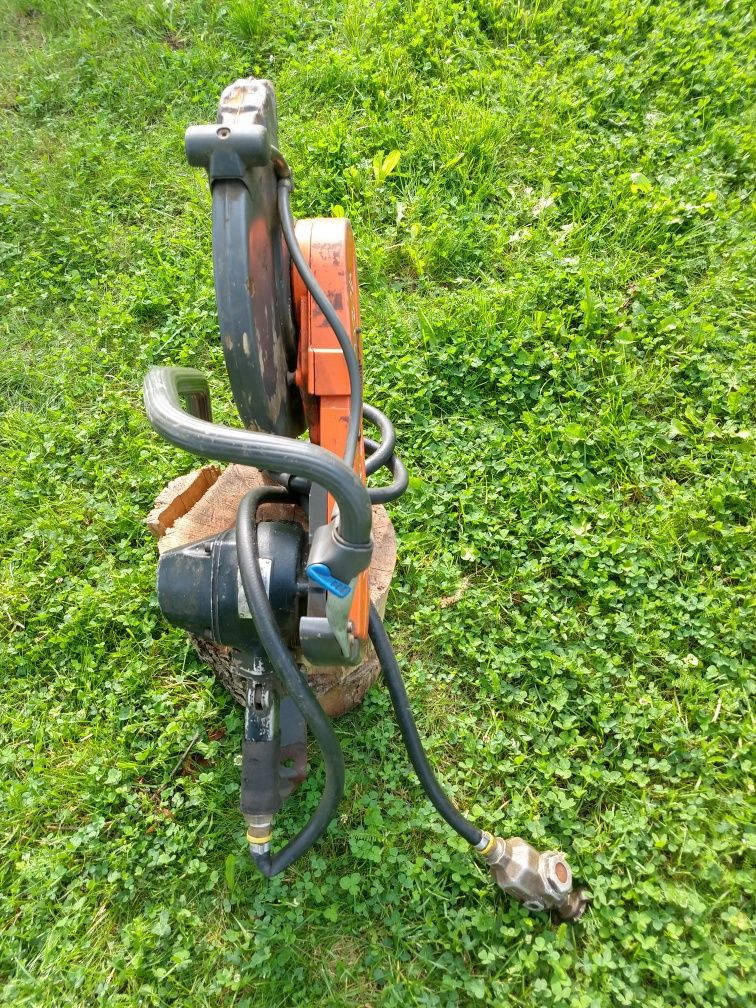 Piła, przecinarka pneumatyczna Husqvarna k30
