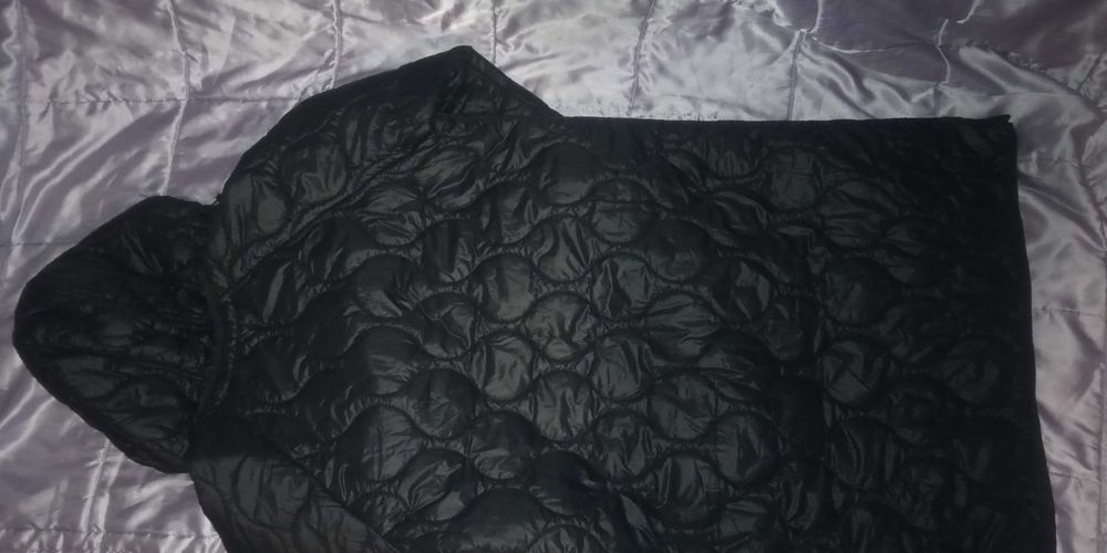 Продам курточки женские