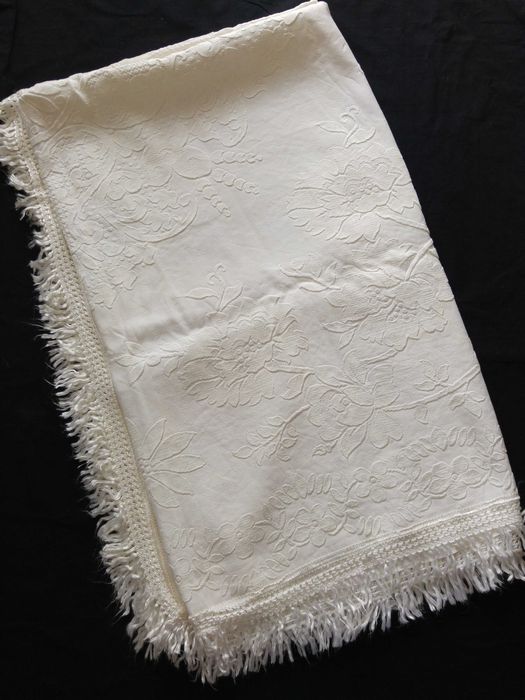 Narzuta lub obrus żakardowy