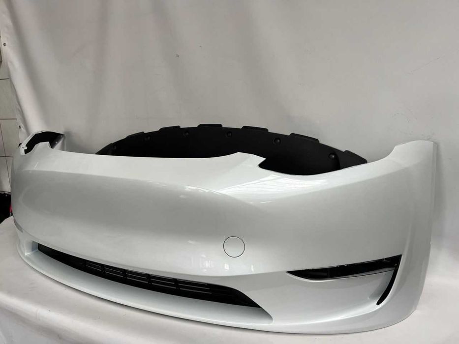 Бампер передний Tesla Model Y PPSW 2023г