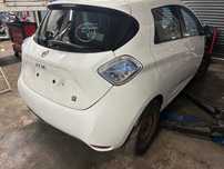 Kompletny tył klapa zderzak belka ćwiartka podłoga Renault Zoe