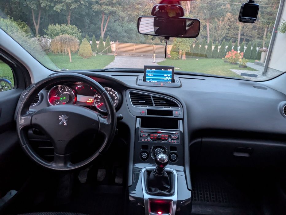 Peugeot 5008 2.0HDi 150km skrzynia 6 manual klima navi Prywatnie