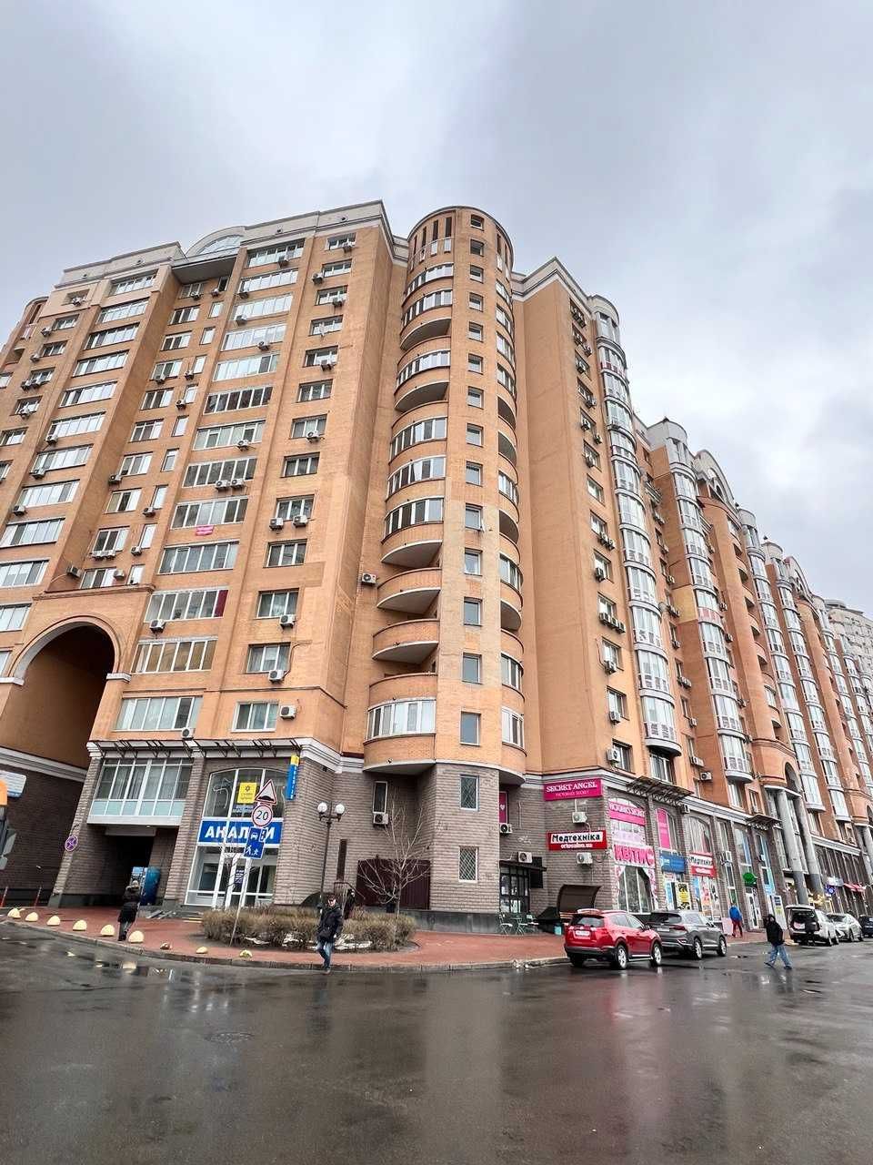 4к., квартира 150 м2, ЖК Оазис, просп. В. Івасюка 8