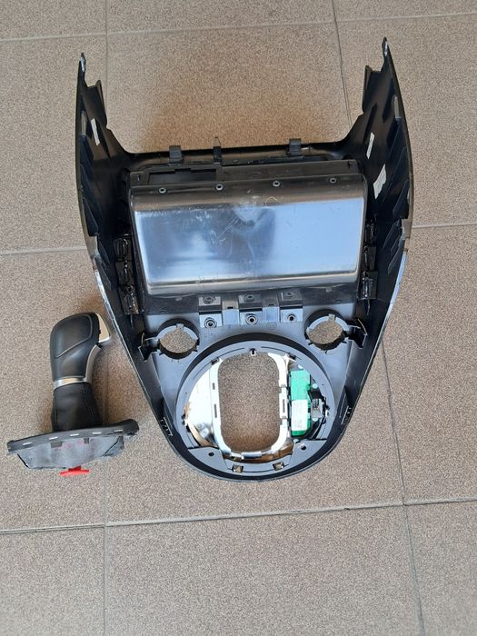 Pulpit z rączką do zmiany biegów automat Wolkswagena Beetlea