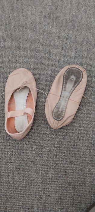 Maillot ballet rosa manga curta, sapatilhass e casaco