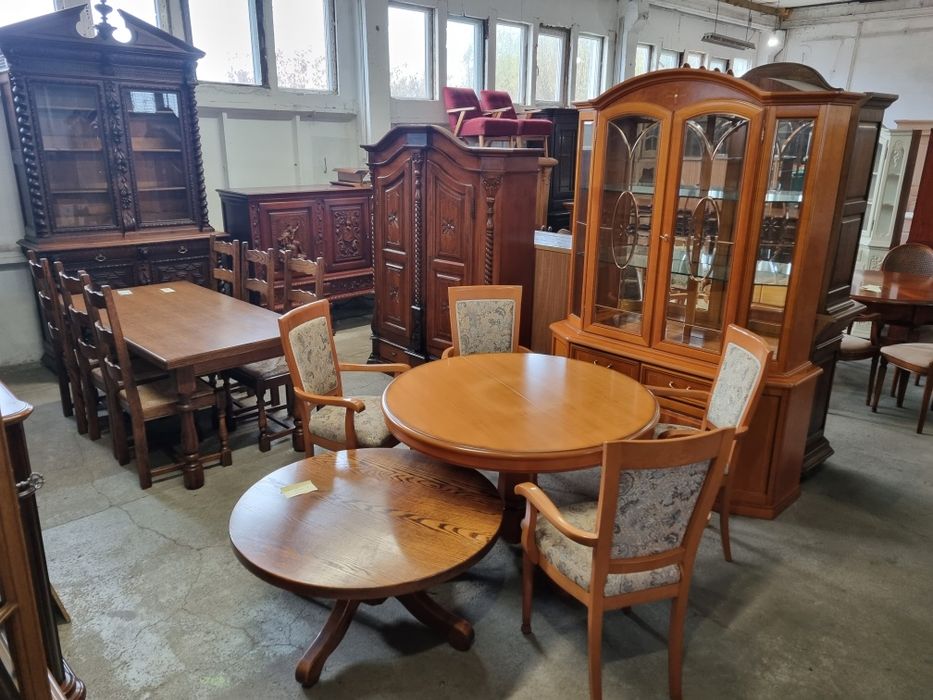 komoda drewniana bufet witryna kredens