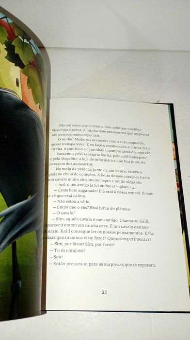 Um cavalo no Hipermercado - António Mota