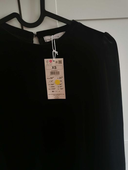 Sukienka Reserved XS nowa