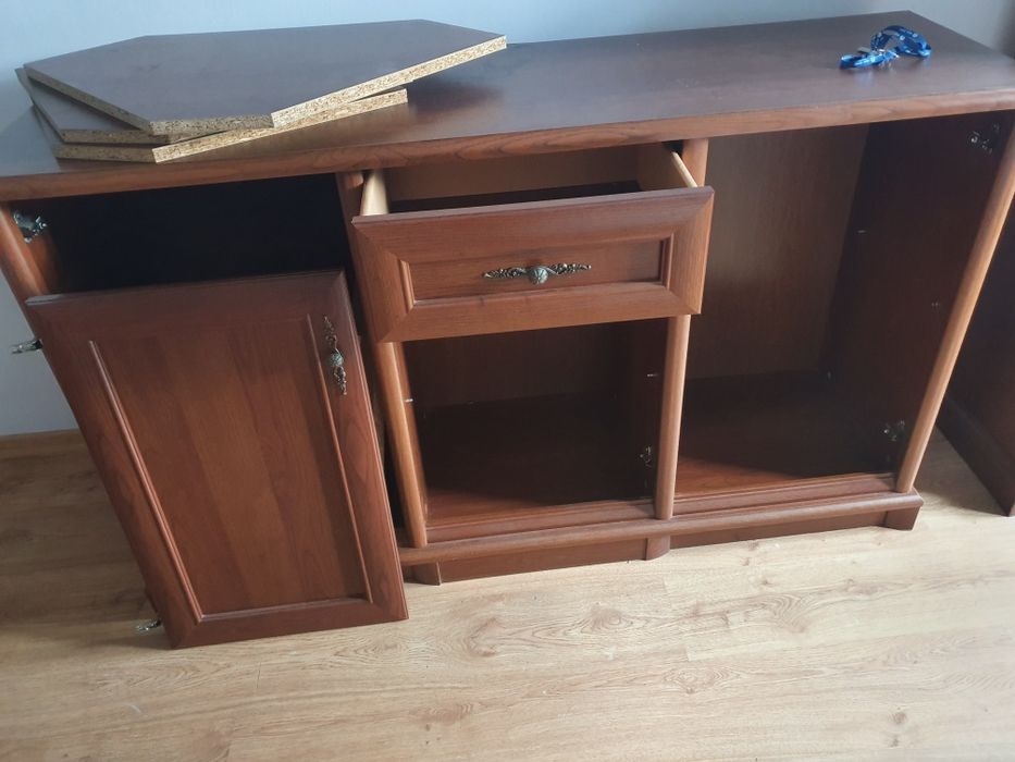 Meble komoda z szufladą