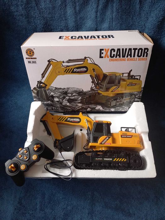 Екскаватор на радіокеруванні