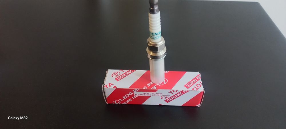 Іридієві свічки DENSO SC20HR11