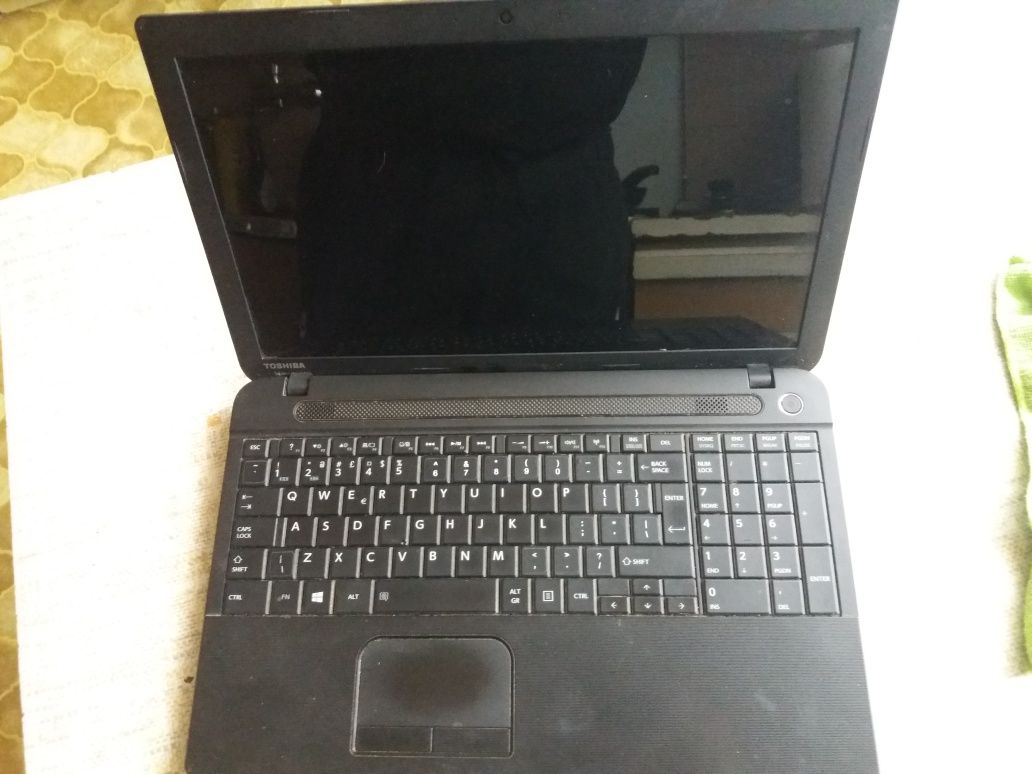 Laptop toshiba satellite C50D