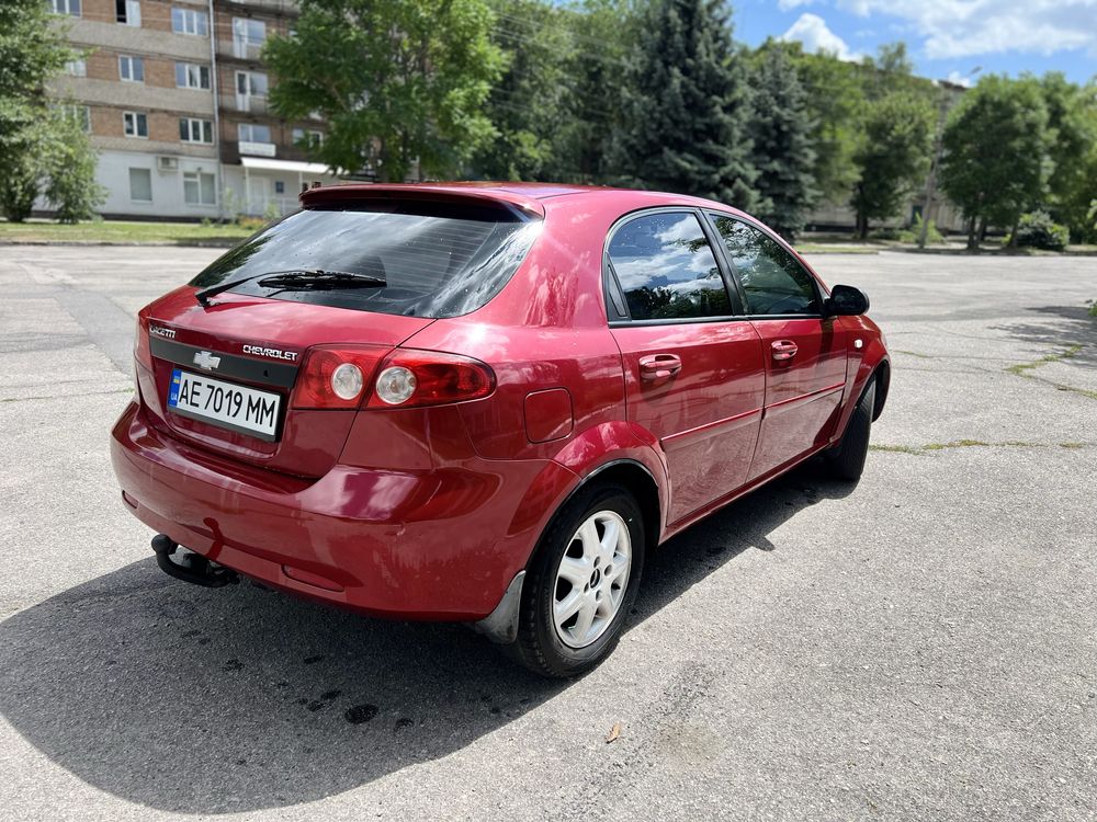 Продам Шевроле Лачетти