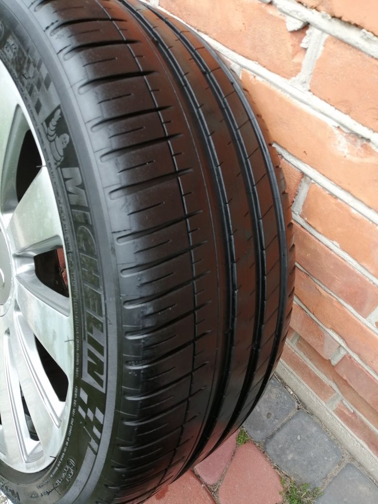 Audi  ladne proste felgi 19 cali plus opony 255/40 Michelin