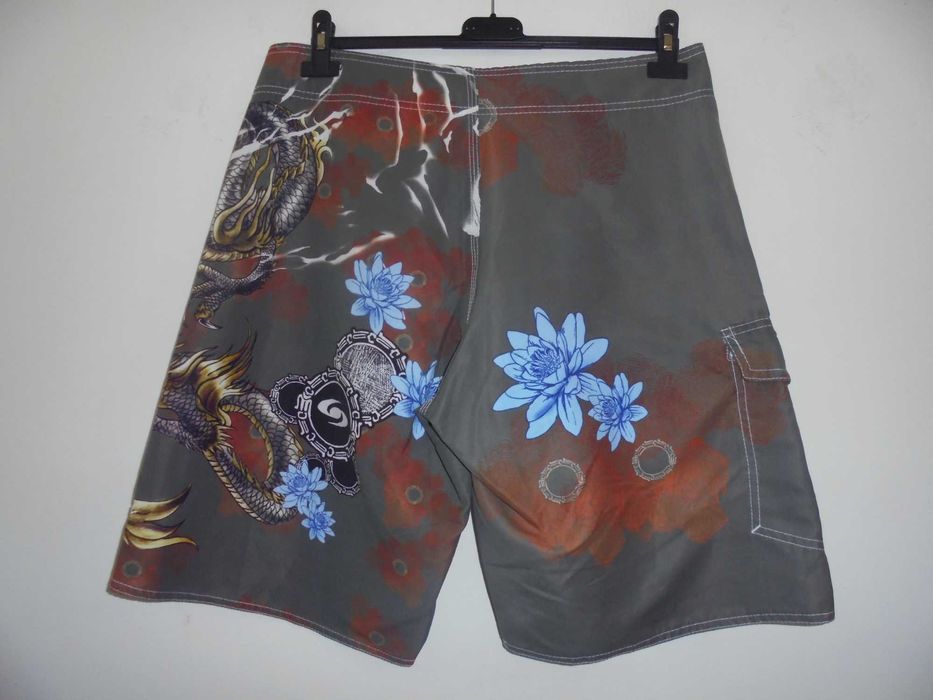 Bermudas de homem da marca TACO