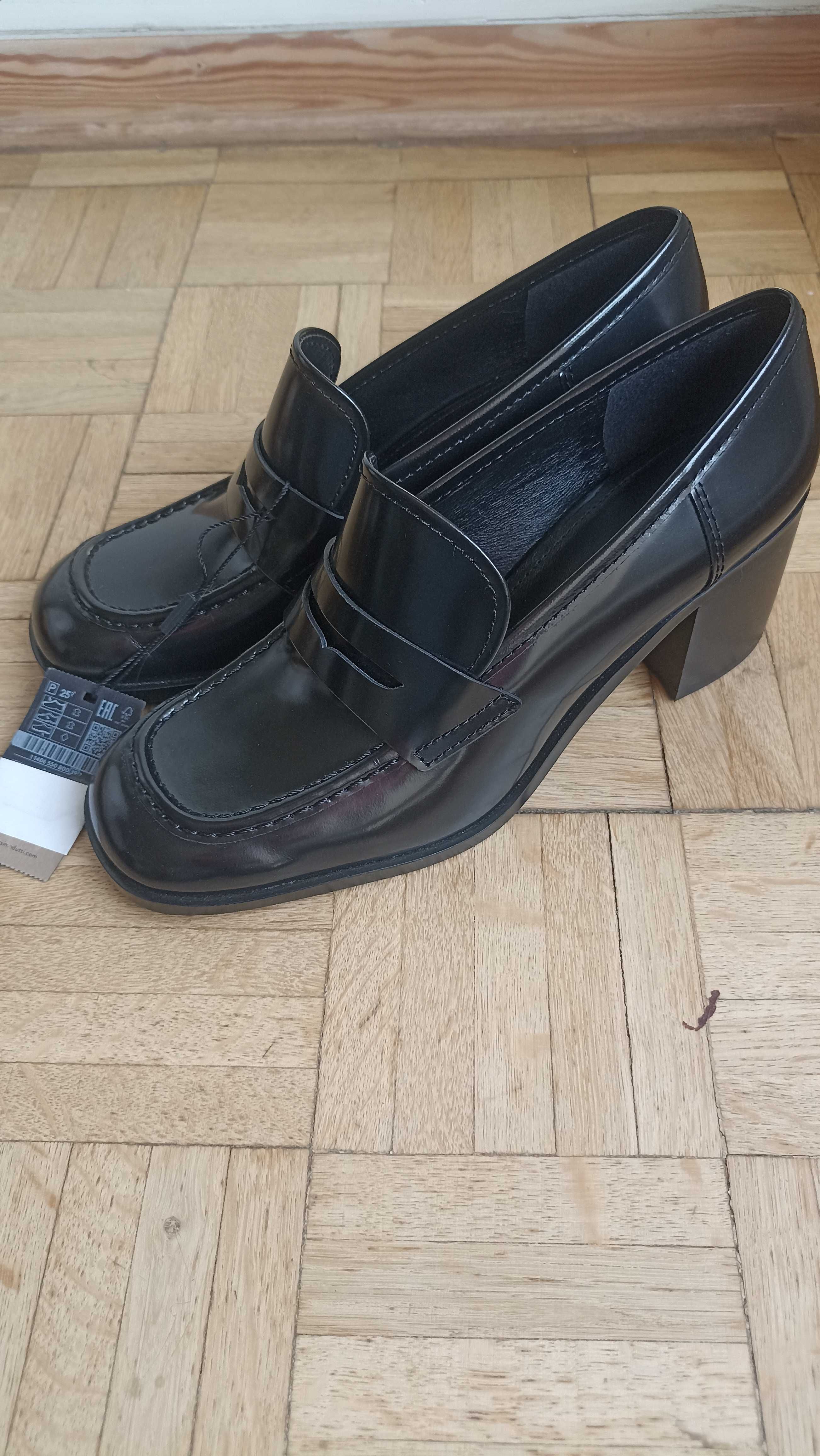Mokasyny Massimo Dutti 39