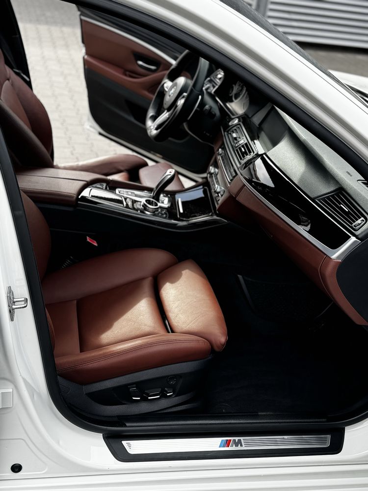 BMW F10 528i 3.0 Benzyna | M-Pakiet | Komforty | Alpinweiss