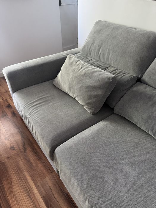 Sofá Ikea ESKILSTUNA 3 lugares c/chaise longue