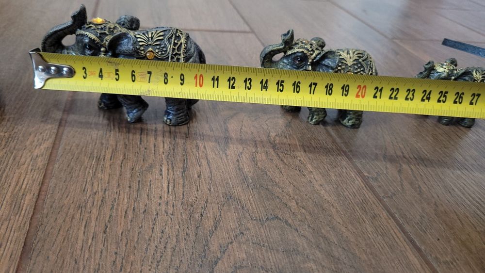 Набір фігурок слоників