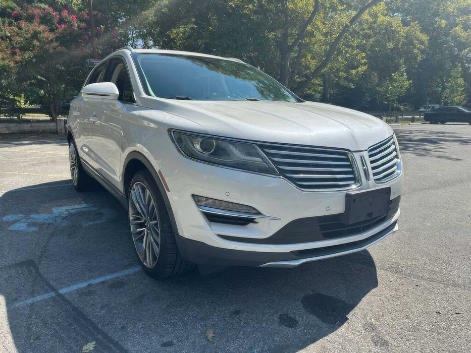 Lincoln MKC      2015
