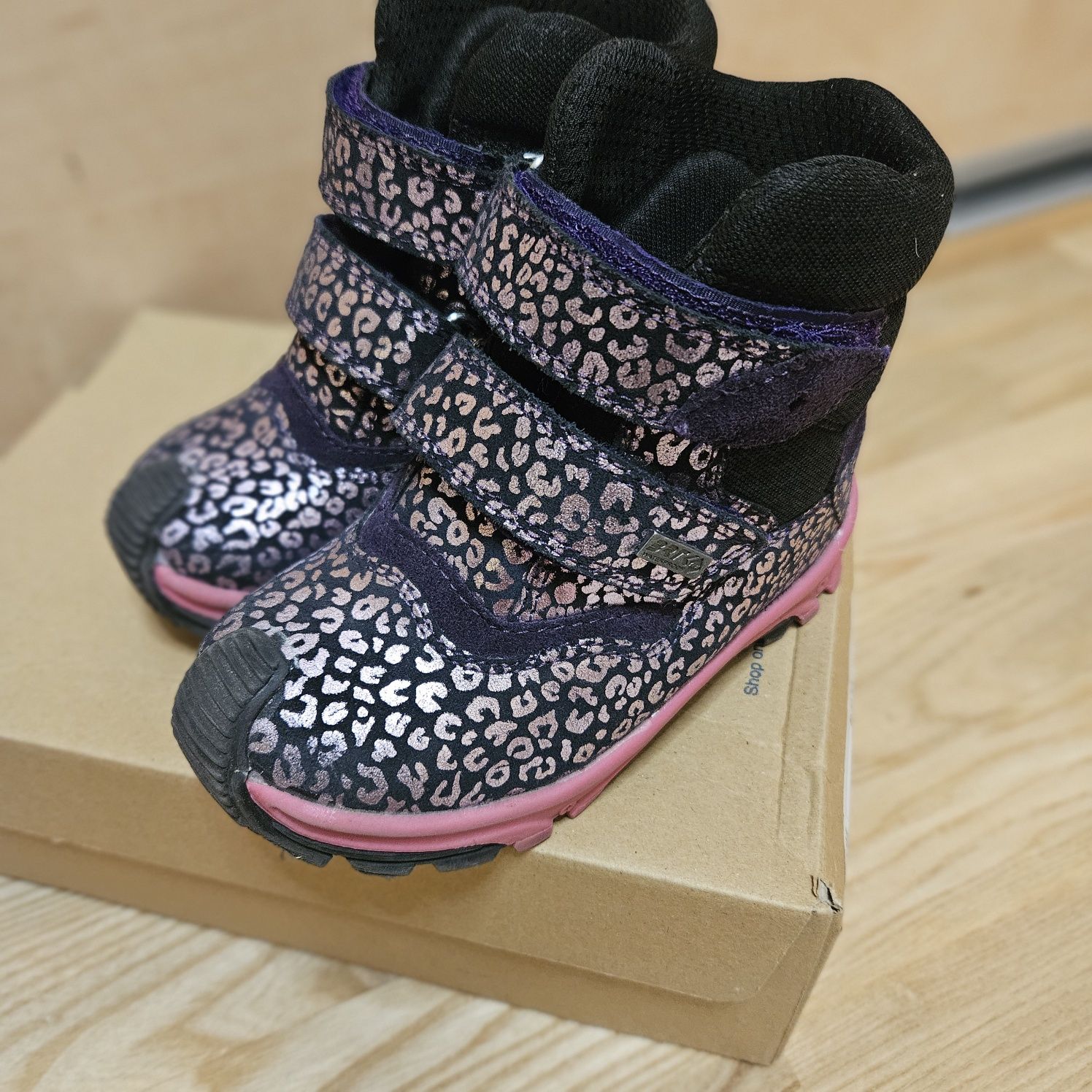 Buty Bartek rozmiar 25 zimowe róż granat zapięcie na rzep