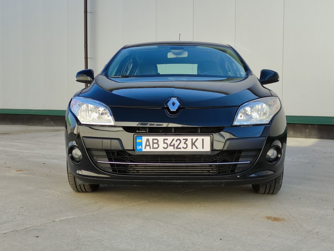 Renault Megane  Bose . Свіжо пригнаний.