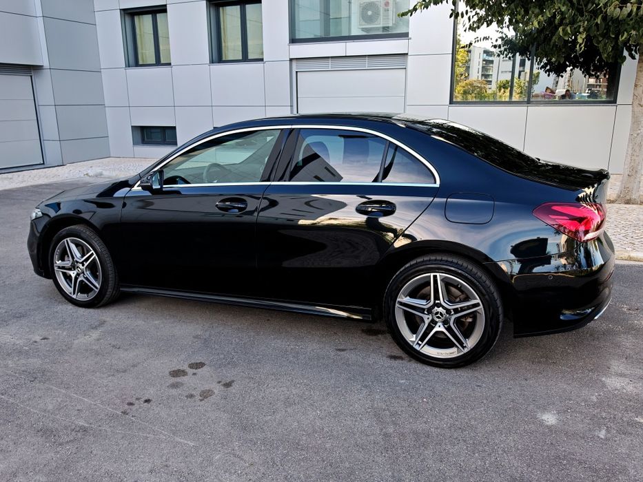 Mercedes A 250e AMG limousine