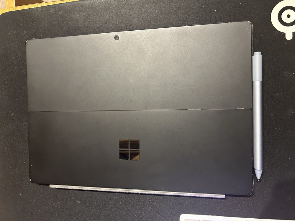 Surface Pro 7 + Teclado + Caneta