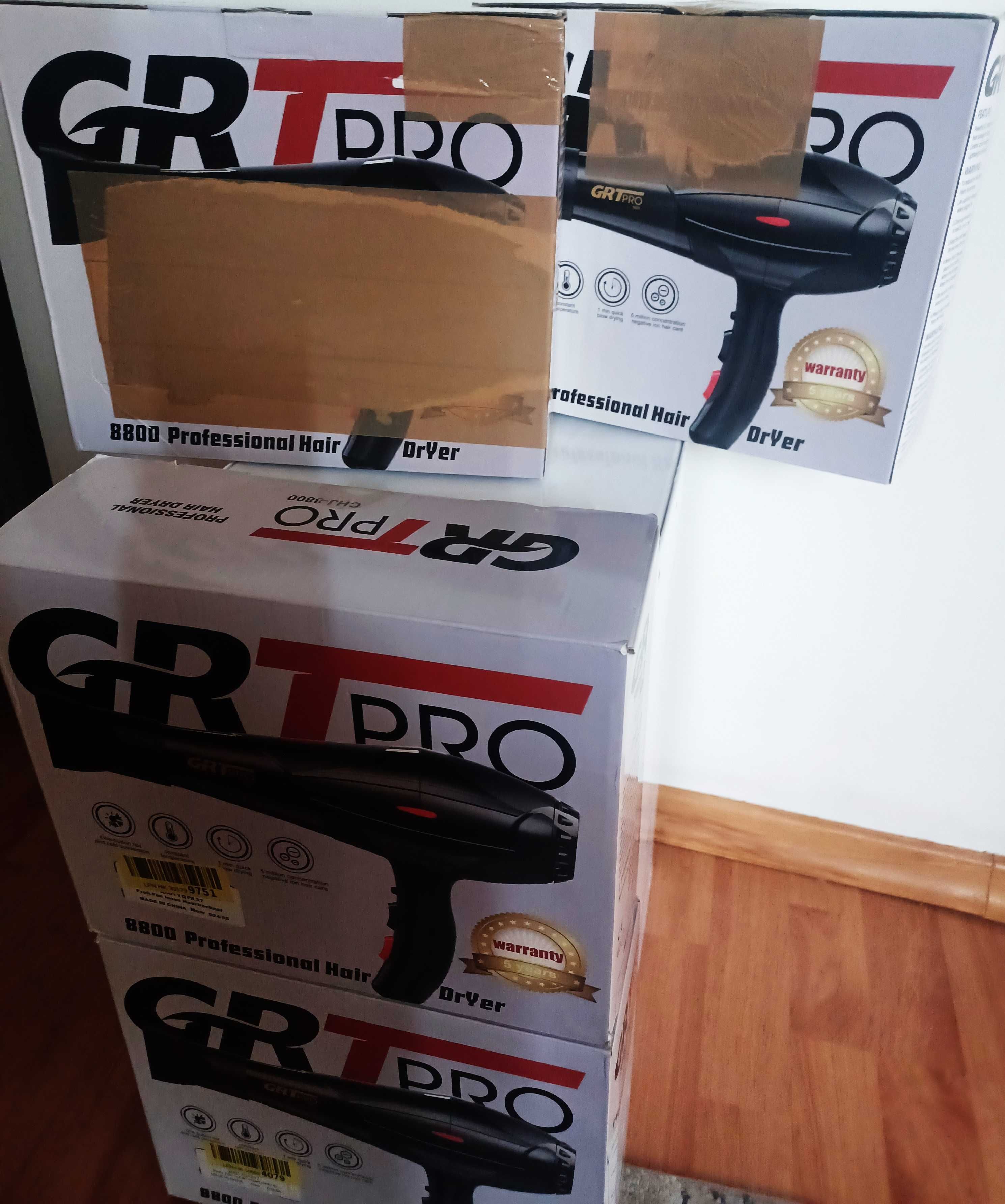 GRT PRO 8800 Jonowa suszarka do włosów 3500 W,niebieskie światło Turbo