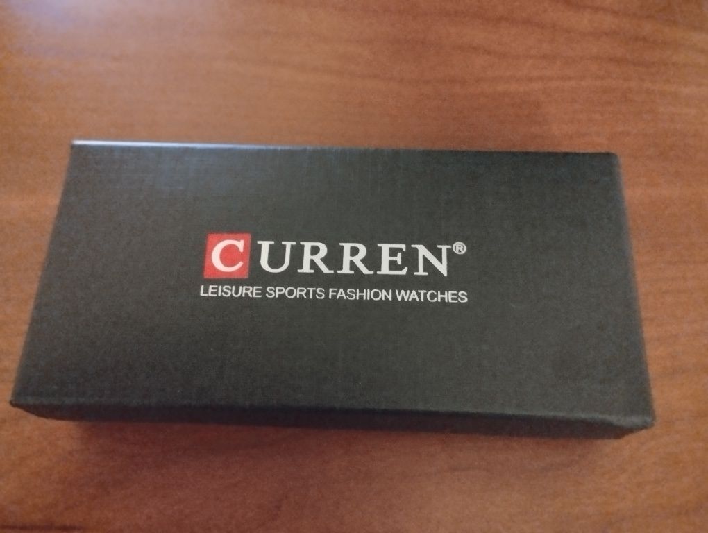 Часы женские кварцевые под жёлтое золото CURREN