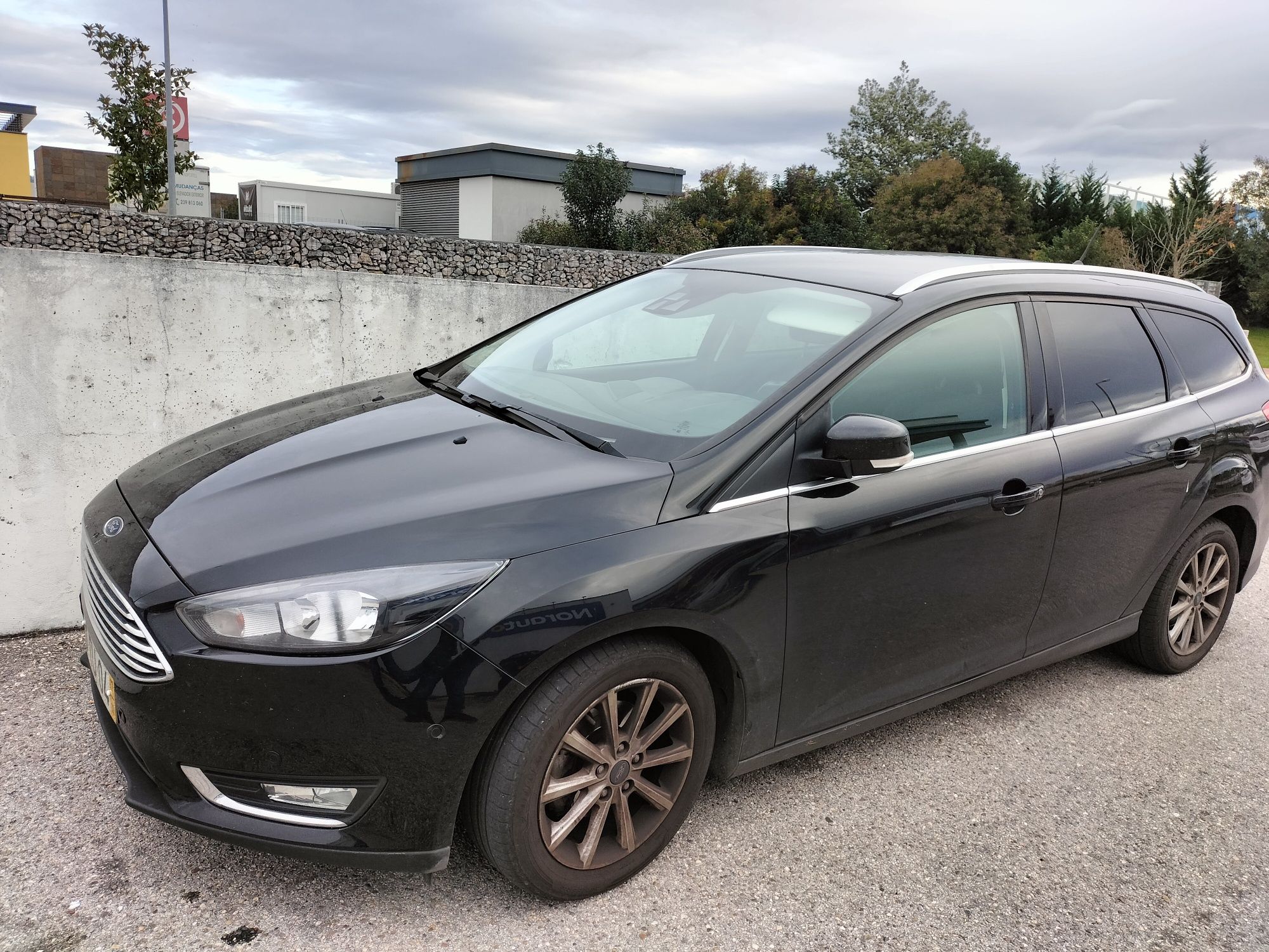 Vendo/ troco Ford Focus