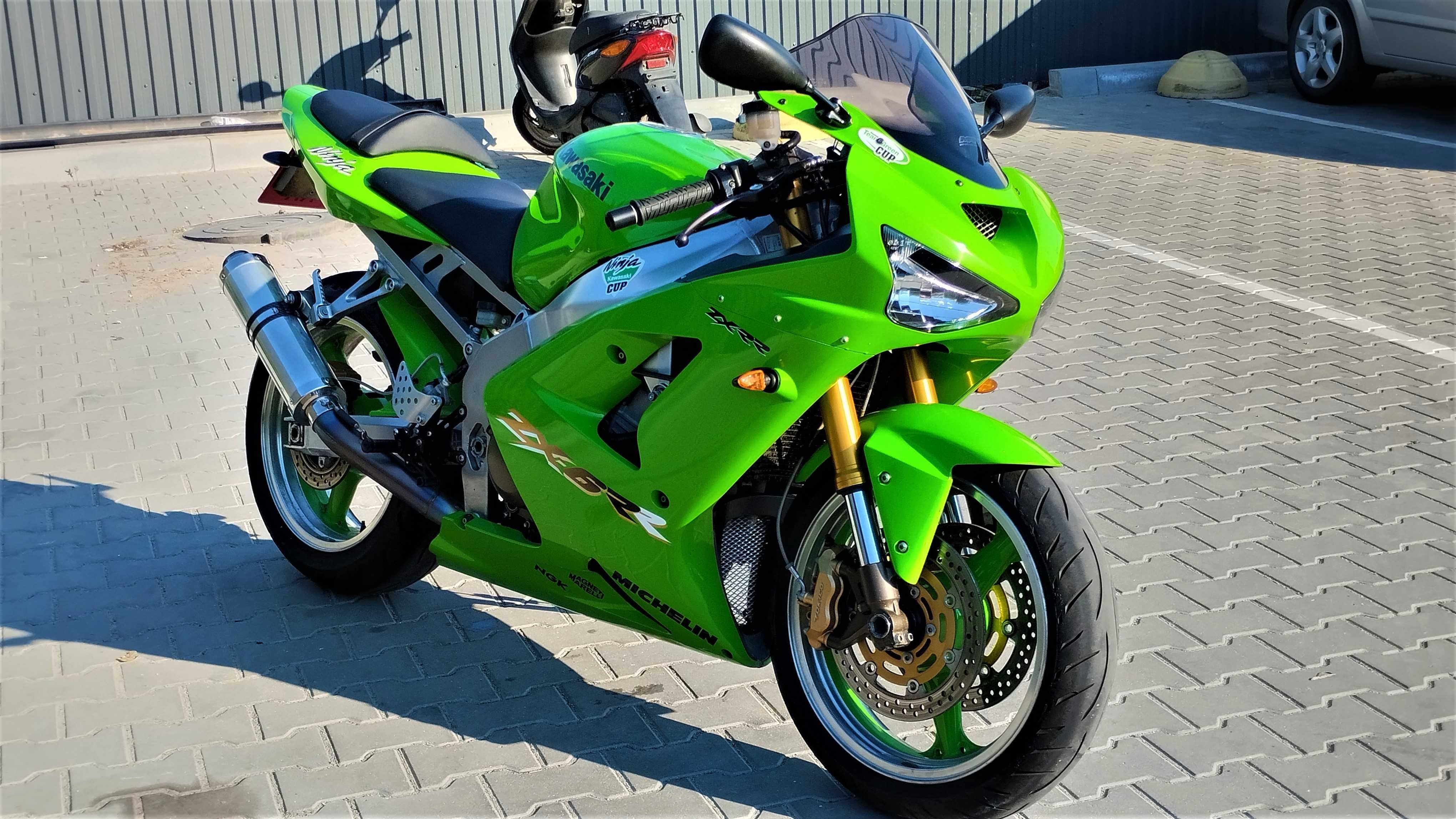 Kawasaki zx6 RR  2003 кавасакі 636