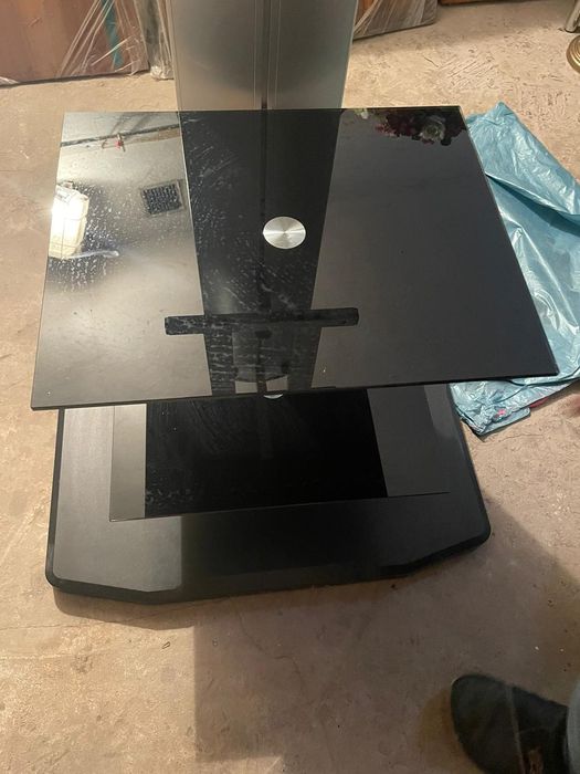 Stolik pod telewizor