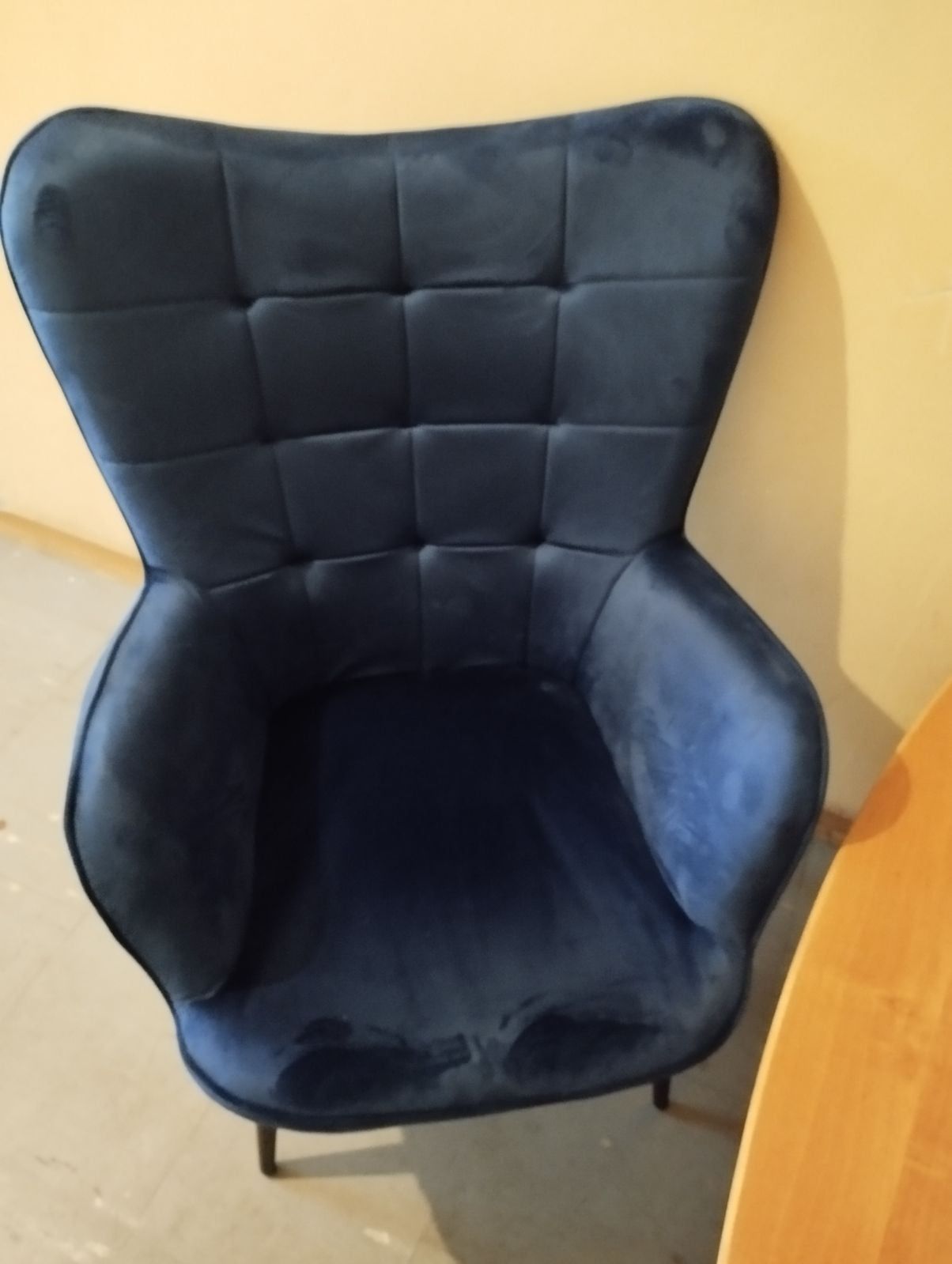 Fotel ciemny niebieski Bodzio