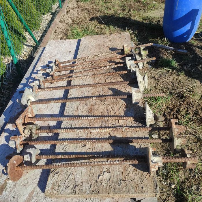 Pozostałości po rekuperacji,budowie, wentylacyjne.