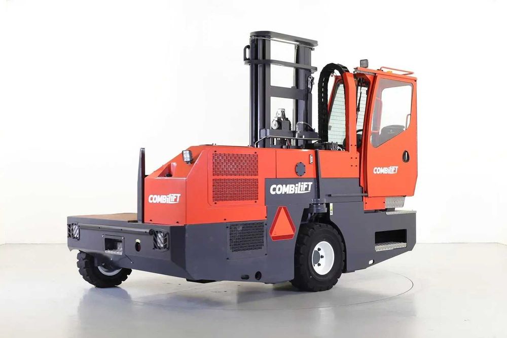 Диельний бічний 4-х ходовий навантажувач COMBILIFT C500SR (сайдлоадер)