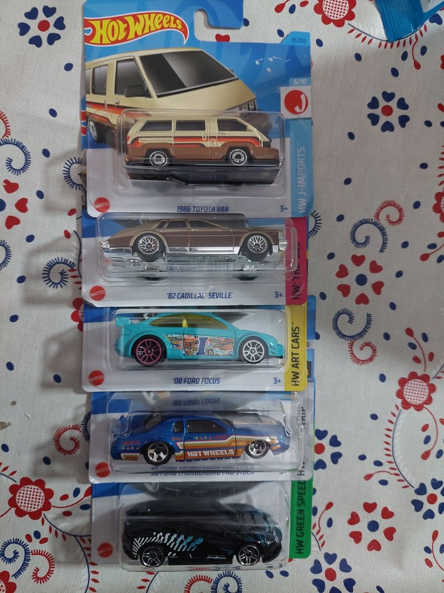 Vendo hot wheels 3€